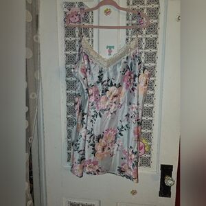 Lilac+London Satin Print Chem